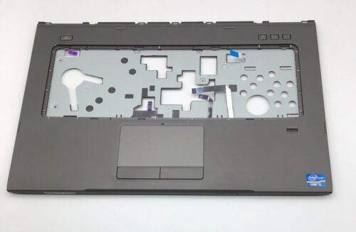 Écran Dell Vostro 3560 P24F - Pièce Détachée Occasion (plasturgie Endommagée)